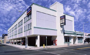 Howard Johnson By Wyndham Hotel 2*